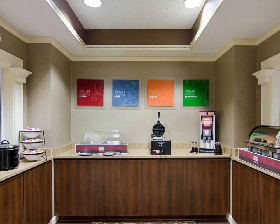 Comfort Inn West