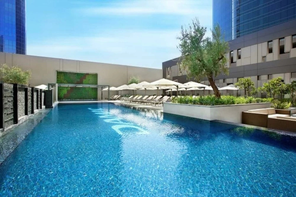 WYZ RENT|Grand 1BR Cour Jardin Near Bay Avenue