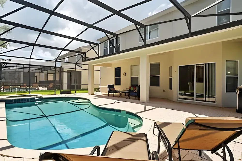 Windsor Hills 5BR 5min to Disney + Pool