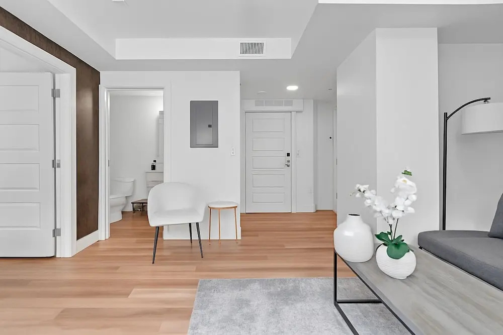 The Adams by Stylish Stays