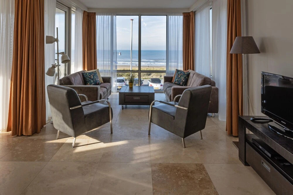Sea Views 6people Apartment in Egmond aan Zee Crab