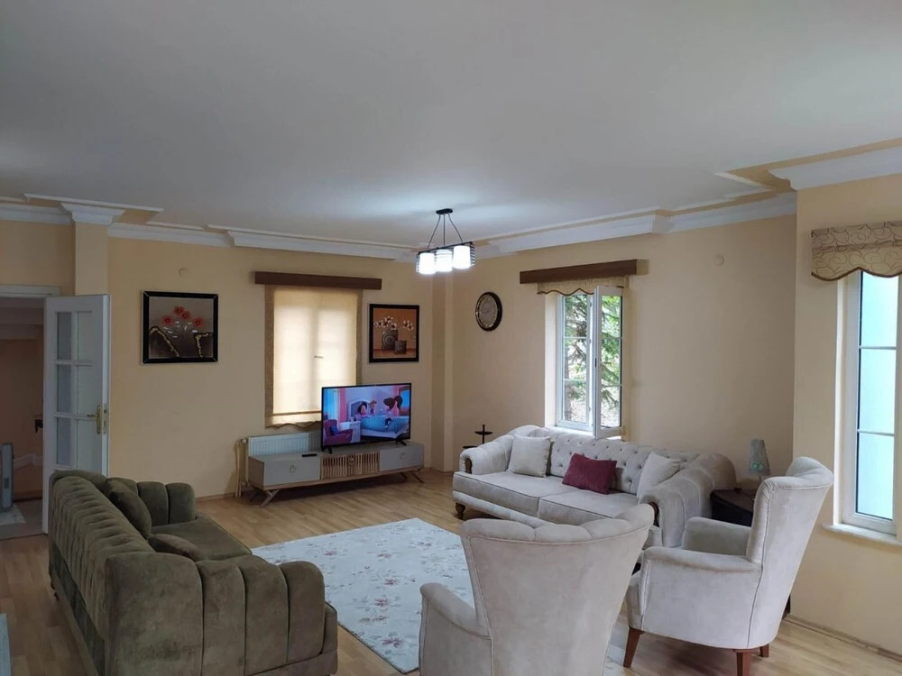 Cozy Home With Pool and Fireplace in Sapanca