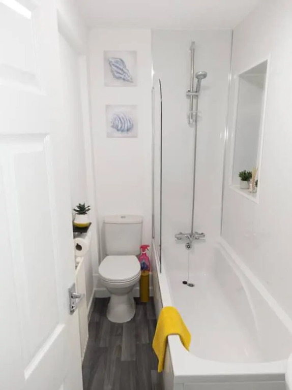 2 bed Townhouse Close to LFC Stadium