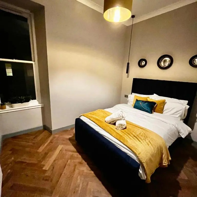 NEW - Luxury 1 bed Apt in West End