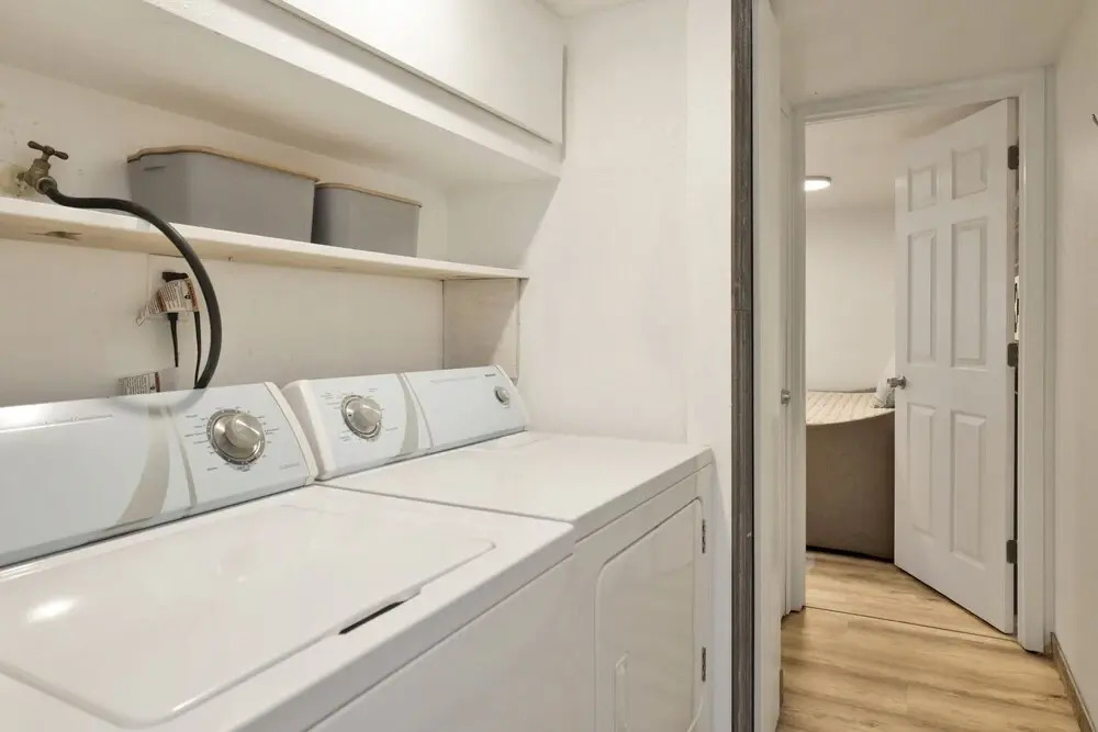 2190-fox & Bears Retreat 4 Bedroom Home by RedAwning