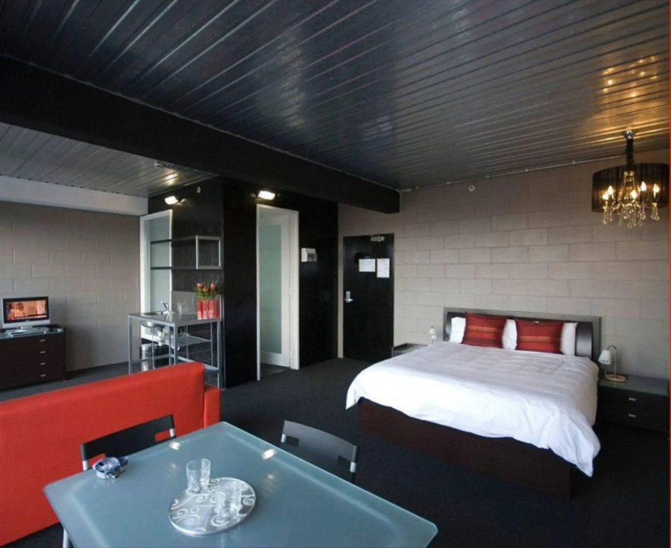 Summer House Melbourne