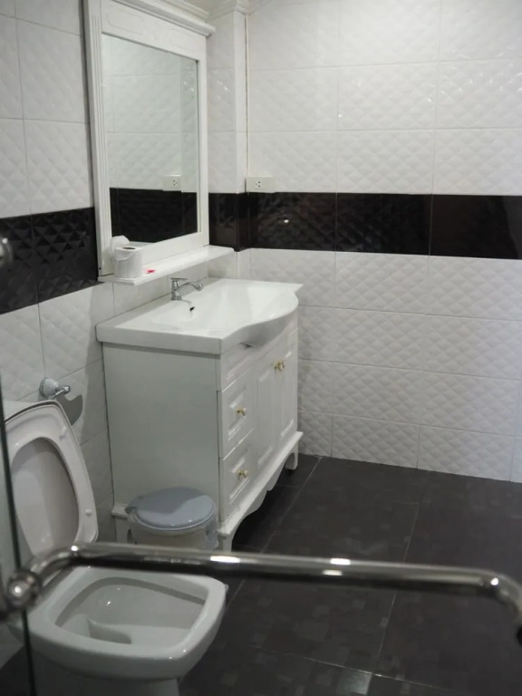 P32 Pattaya (Pook Swan House)