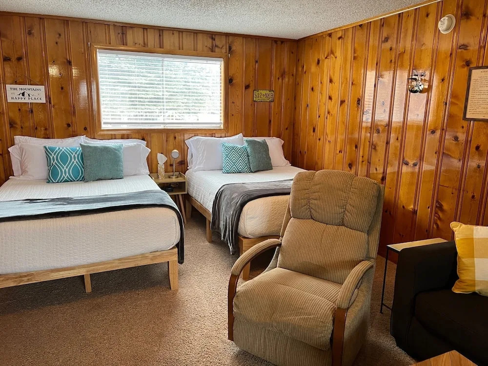 Bellamys Ski Haus