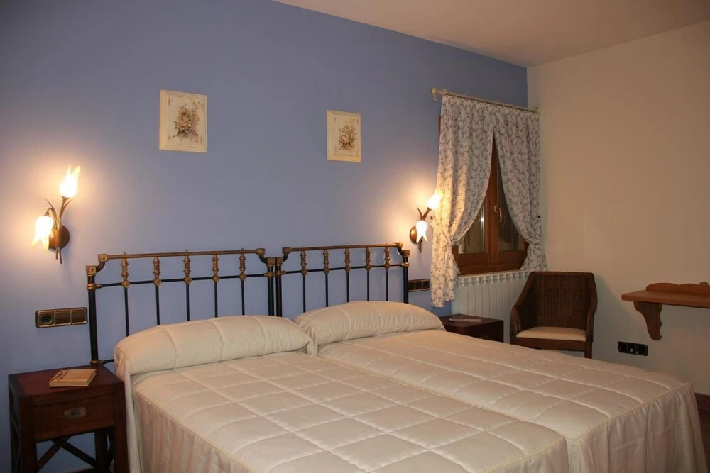 Casa Lacambra De Pueyo