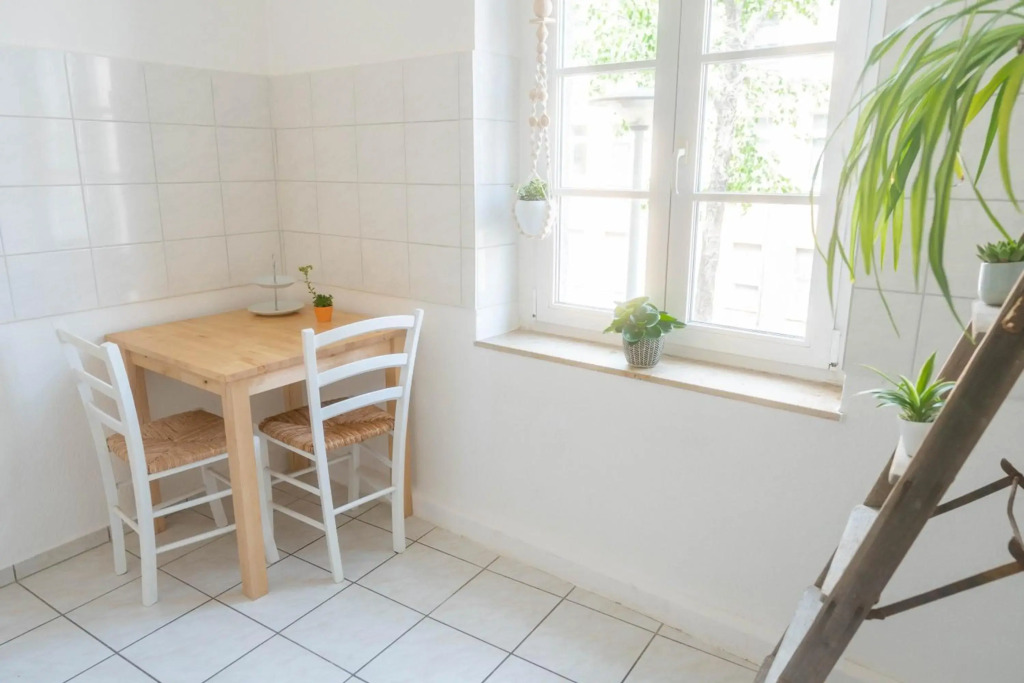 Große 3 Zimmer Wohnung mit Netflix in zentraler Lage