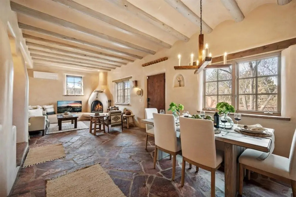 2bd Casa Divina
