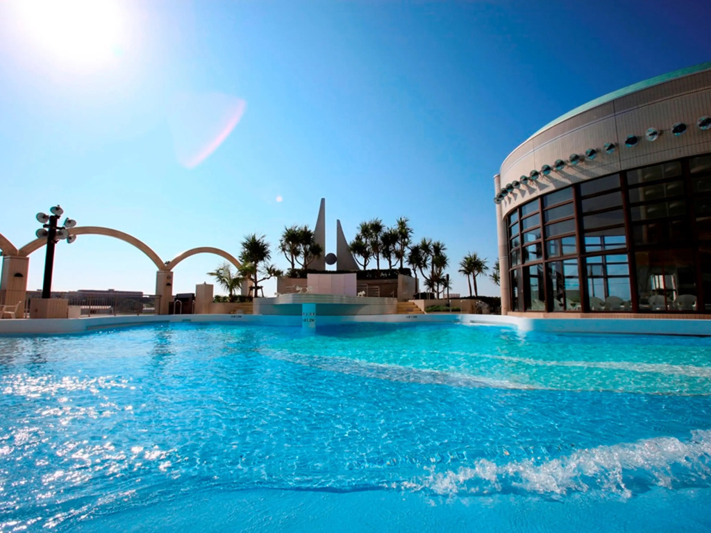 Loisir Spa Tower Naha