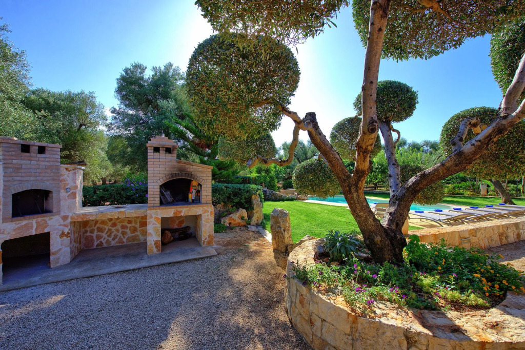 Trullo Santo Stefano by PosarelliVillas