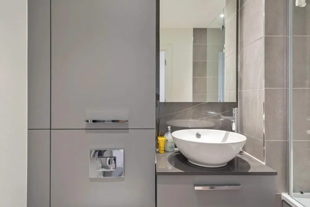 Modern 1 Bedroom Apartment Near Olympic Park