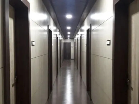 Hotel Shree Shlok Residency