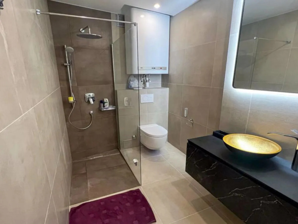 Apartments Opera