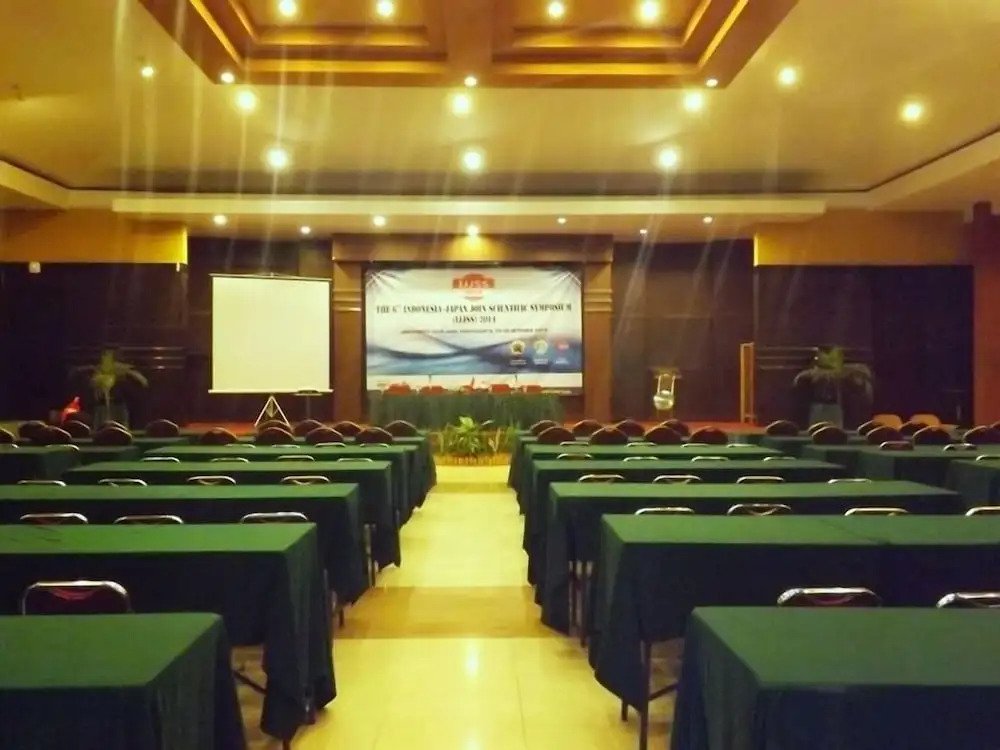 University Club  Hotel UGM