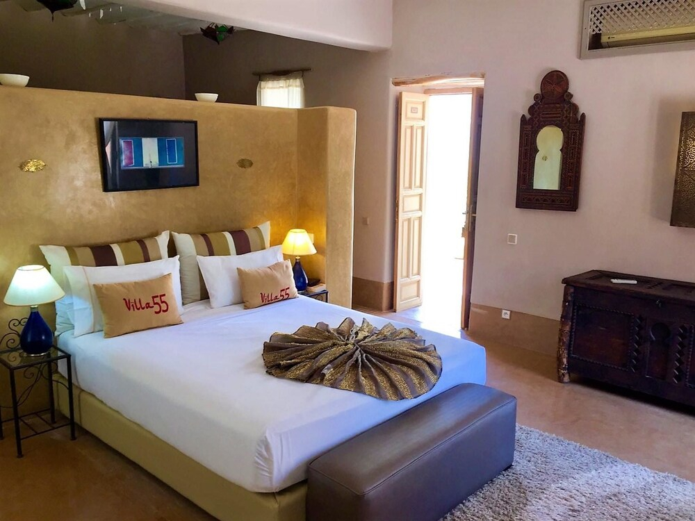 Villa With 10 Bedrooms in Marrakech, With Private Pool, Enclosed Garden and Wifi