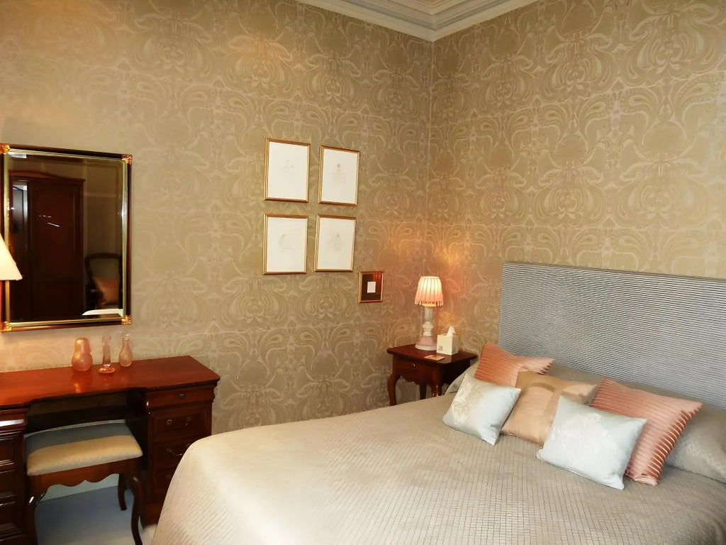 Tufton Arms Hotel