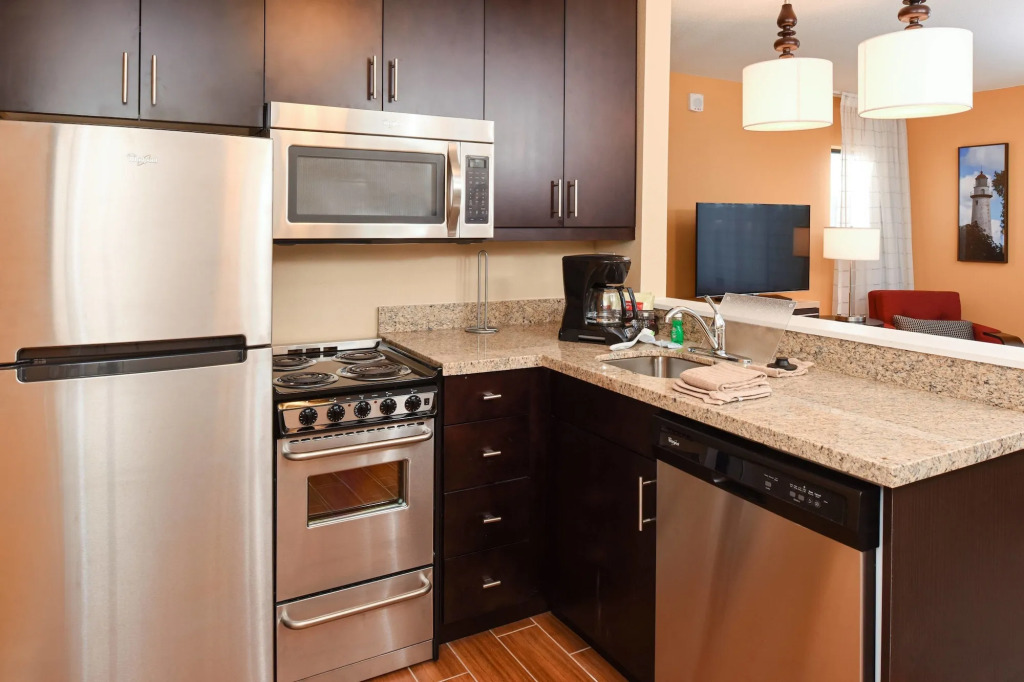 TownePlace Suites by Marriott Detroit Commerce