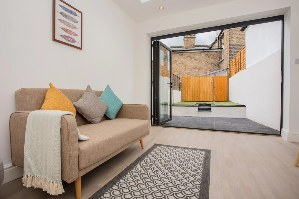 Two Bedroom Flat in London