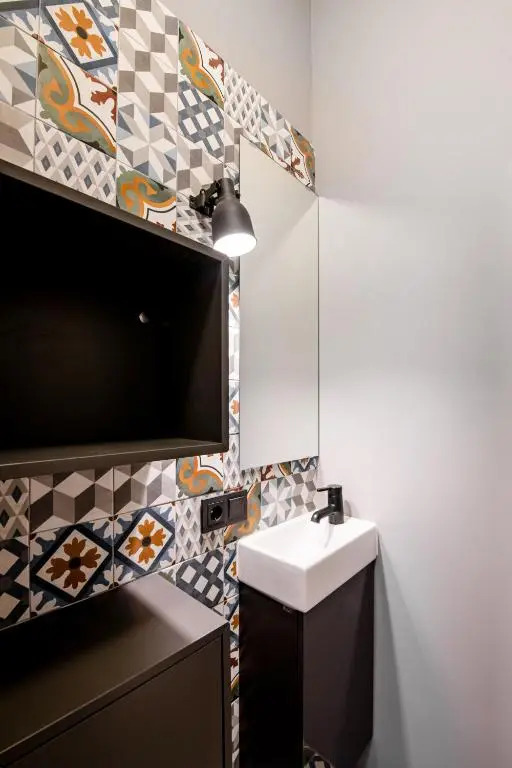 Big Design Apt - Sleeps 12 - Best Location