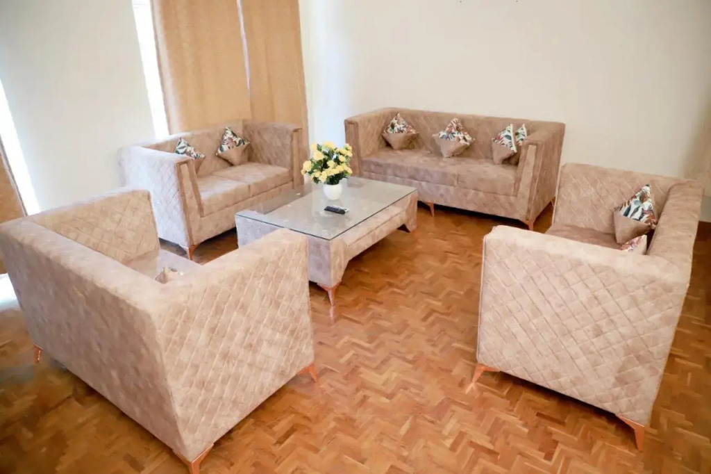 2Bhk Fortune Home,E28 1A Saket Near Max Hospital,Pvr