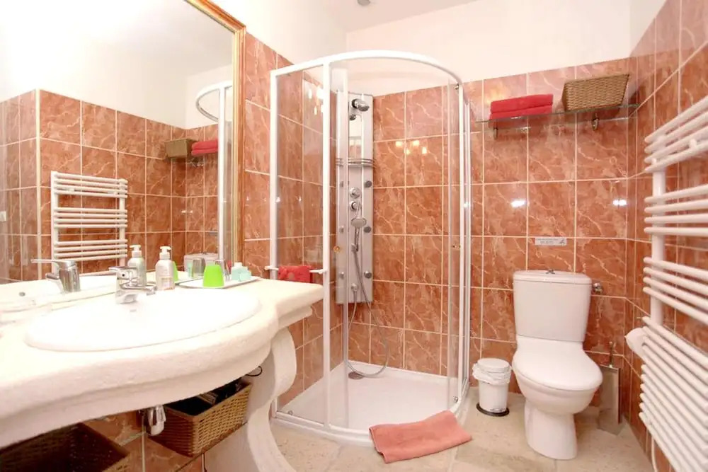Villa With 4 Bedrooms in Saint-paul-de-vence, With Wonderful Mountain View, Private Pool and Enclosed Garden - 6 km From the Beach