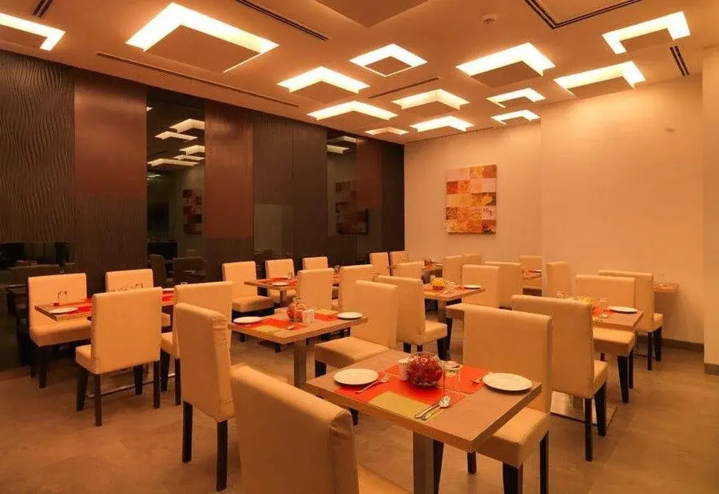 24 Tech Hotel