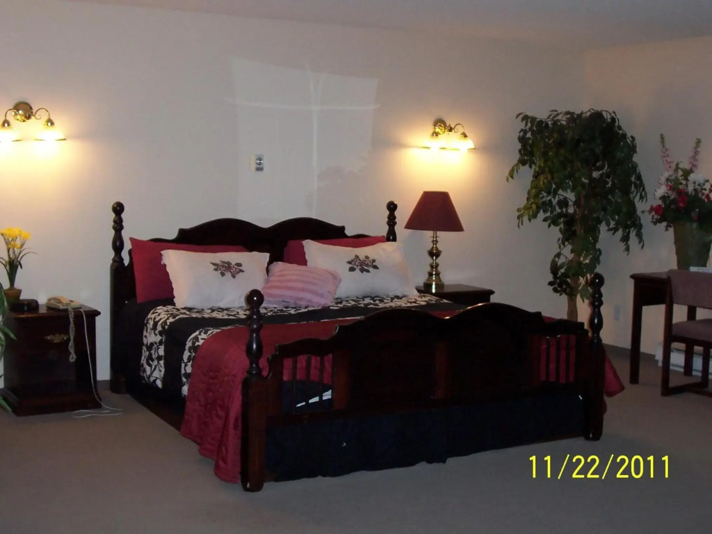 Model A Inn