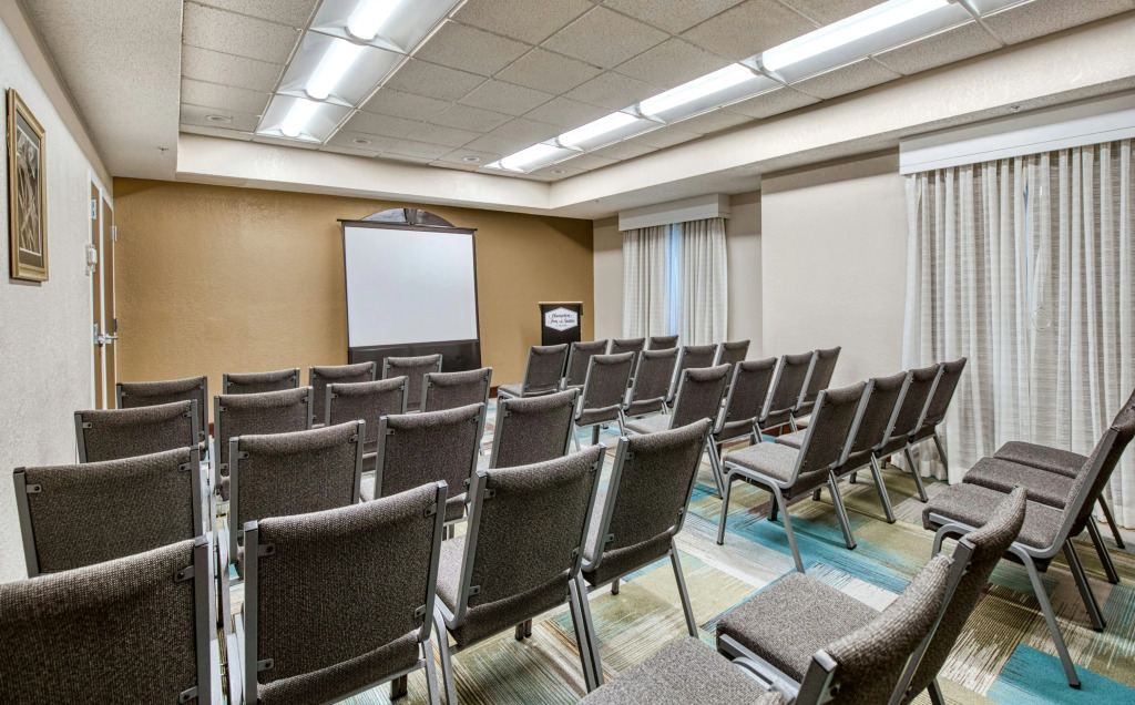 Hampton Inn & Suites Orlando-East UCF