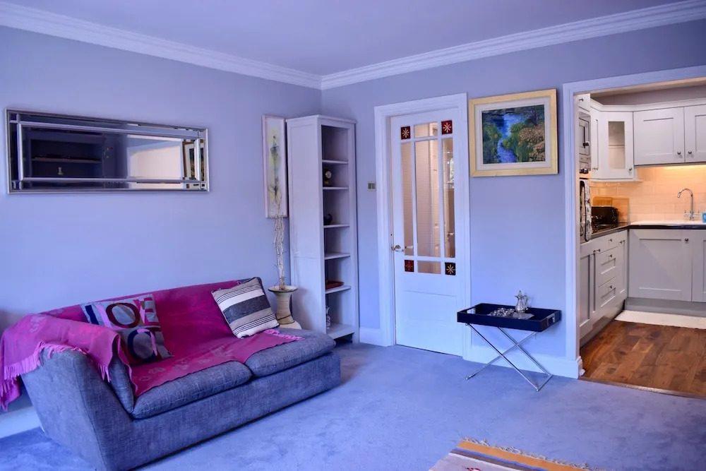 2 Bedroom Apartment With Terrace