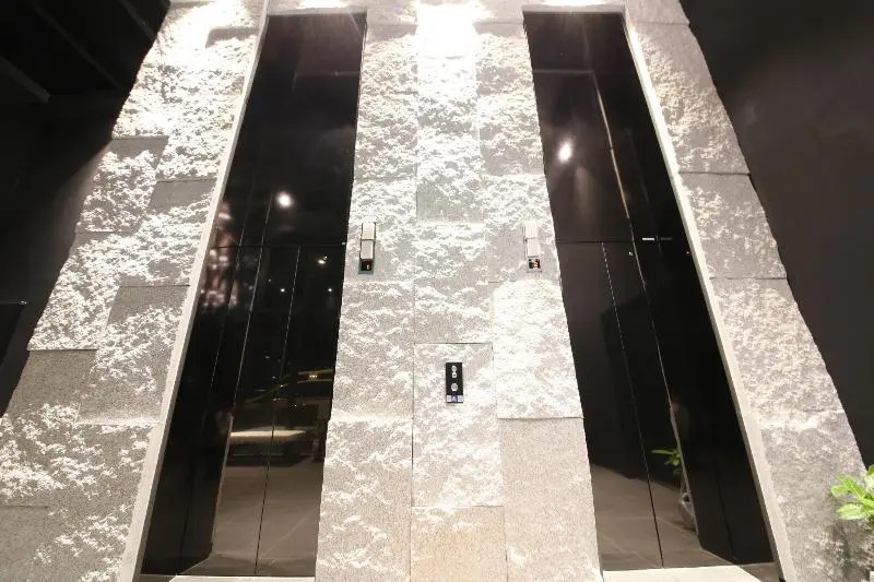 Hotel Zam 101