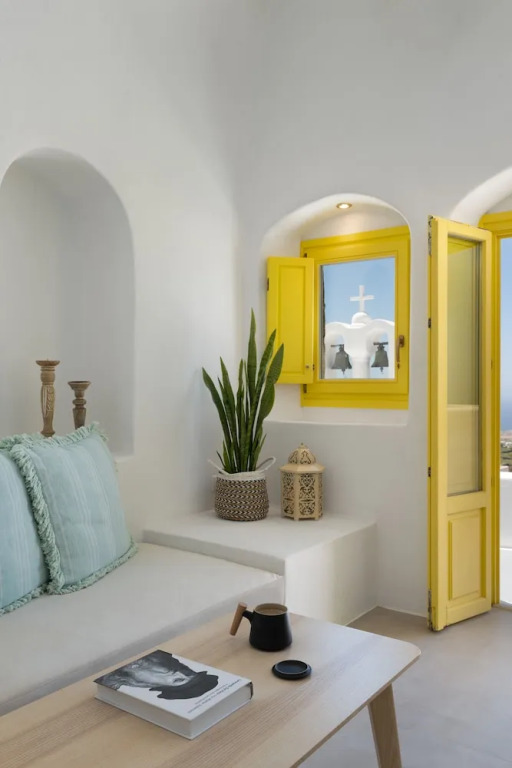 Valsamo Luxury Homes & Suites