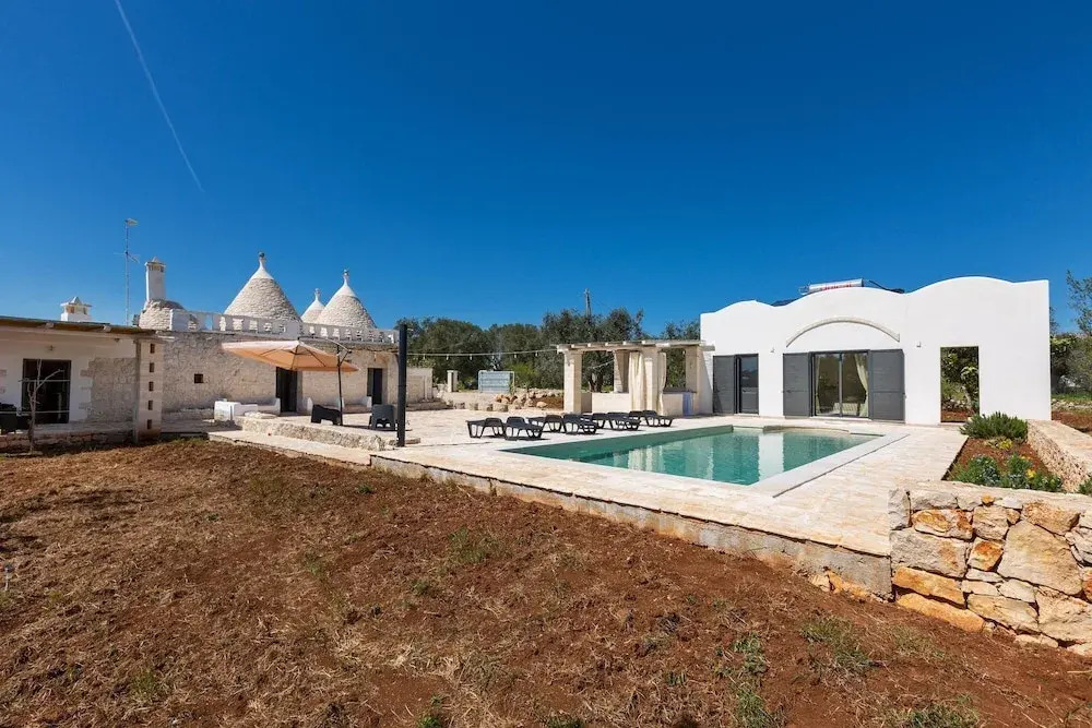 2822 Marì Trullo by Perle di Puglia