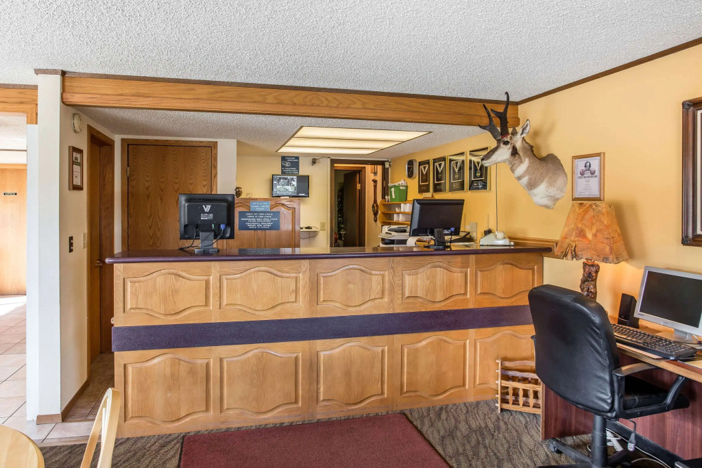 Rodeway Inn & Suites Pronghorn Lodge Lander