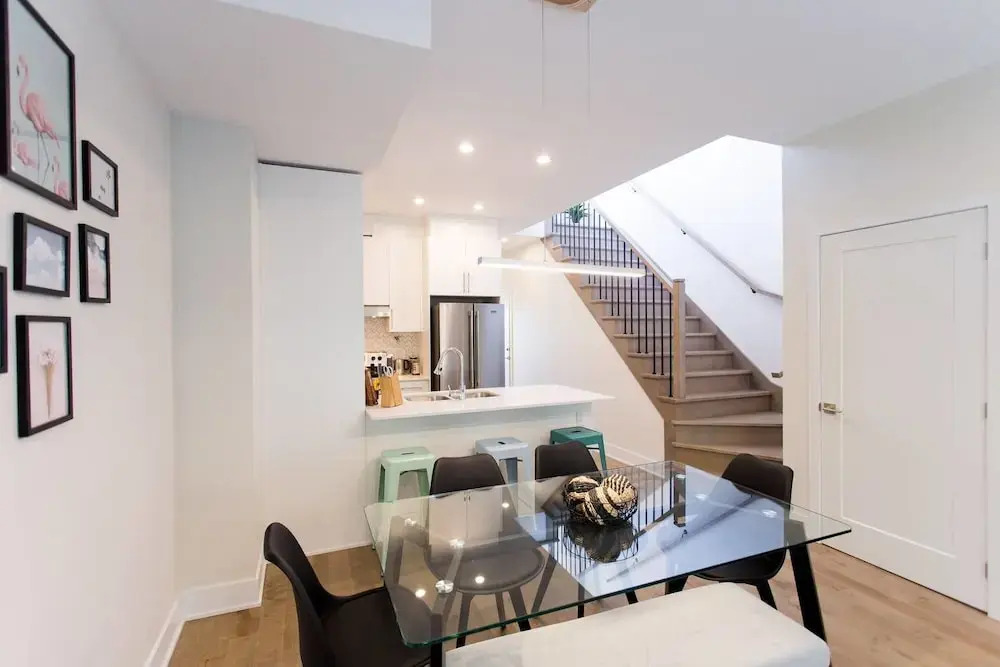 Spectacular and Modern Little Italy Penthouse