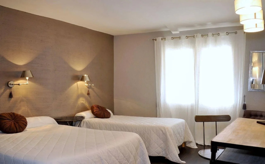 Logis Hôtel le Commerce- Darracq