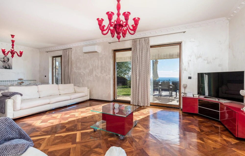 Lovely Home In Veprinac
