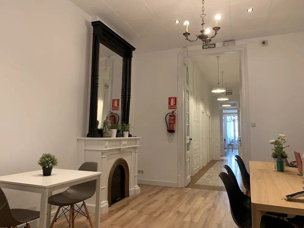 CoImpact Coliving - Hostel