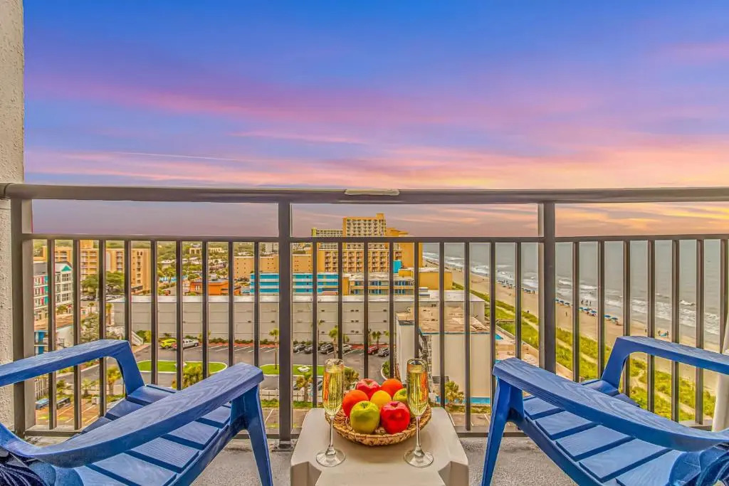 Ocean View Double Suite Great Views Landmark 1119