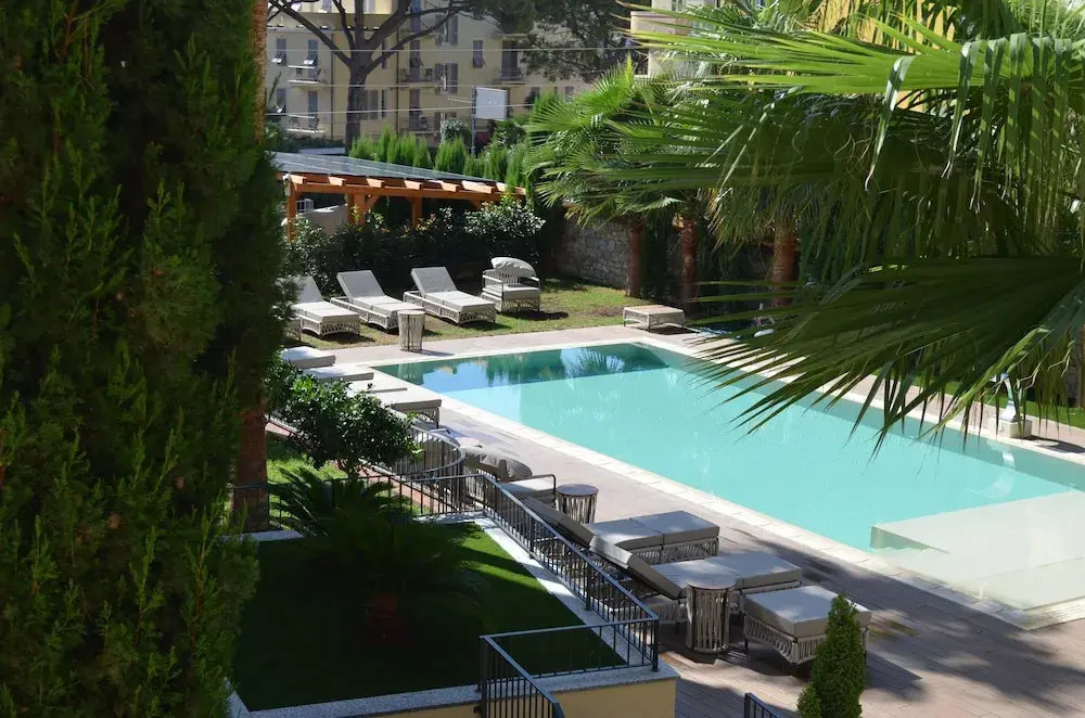 Alaxia Exclusive Apartments