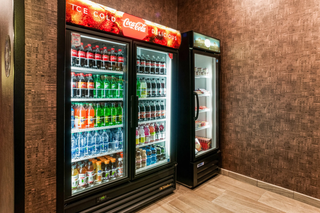 Cobblestone Hotel & Suites Appleton International Airport