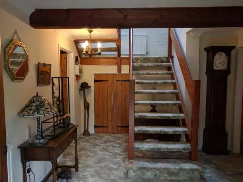 Manor Barn House