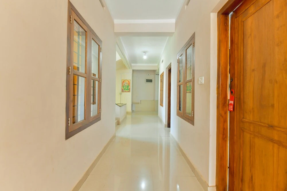 OYO 22767 Holidays Inn Wayanad