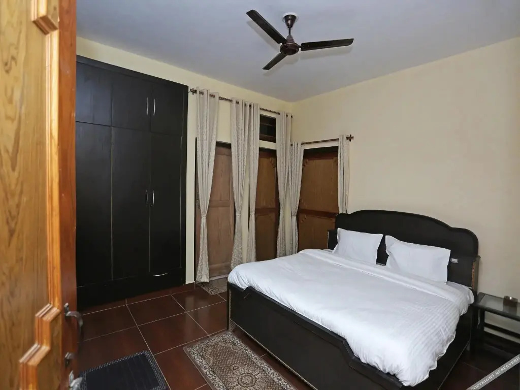 Sunrise Homestay by OYO Rooms