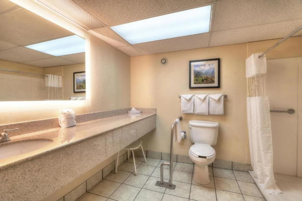 Edgewater Hotel - Gatlinburg