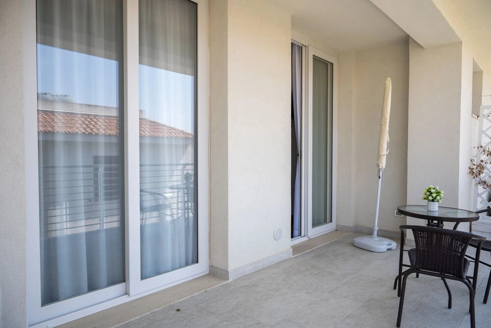 Cristallo Apartment On Sea Shore