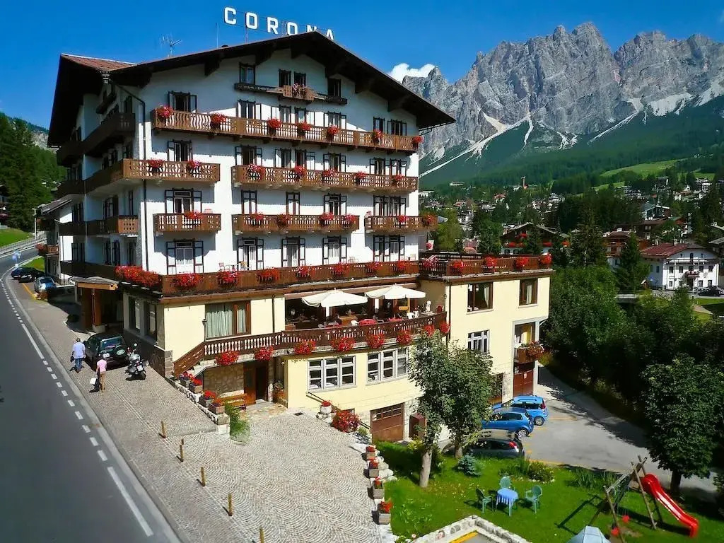 Hotel Corona