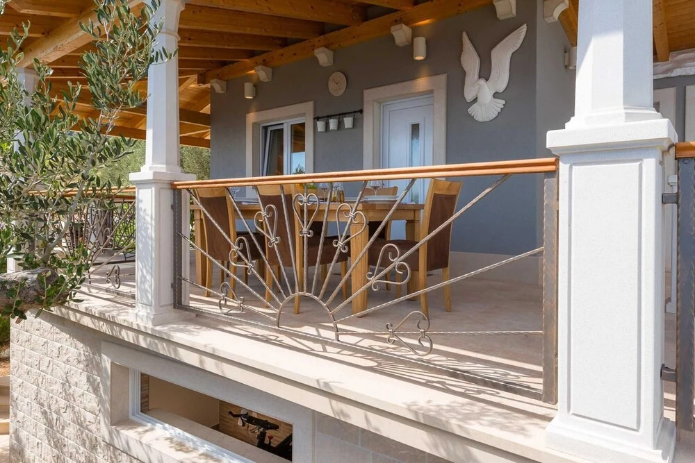 Villa Bol Summer House